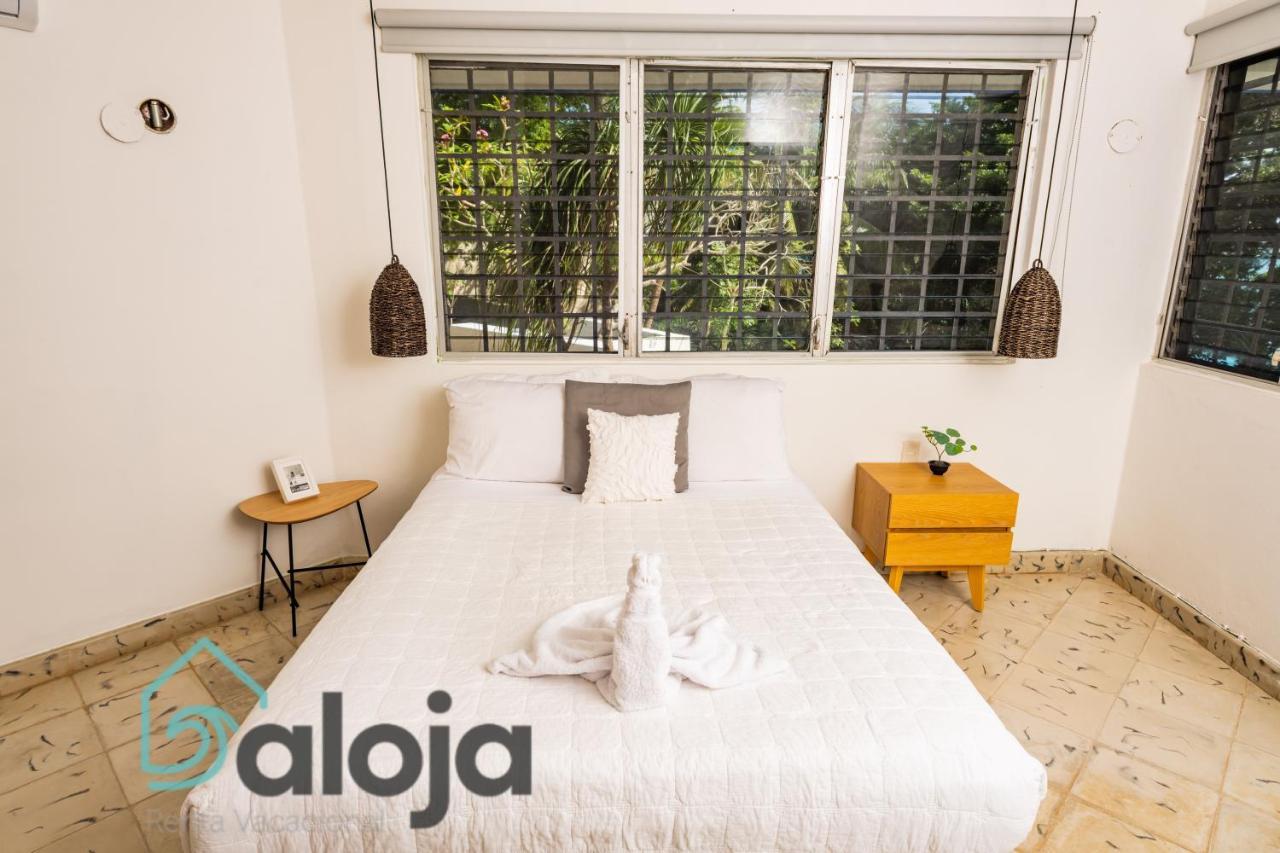 Villa Xtohil With Private Access To The Magic 7 Colors Lagoon バカラル エクステリア 写真