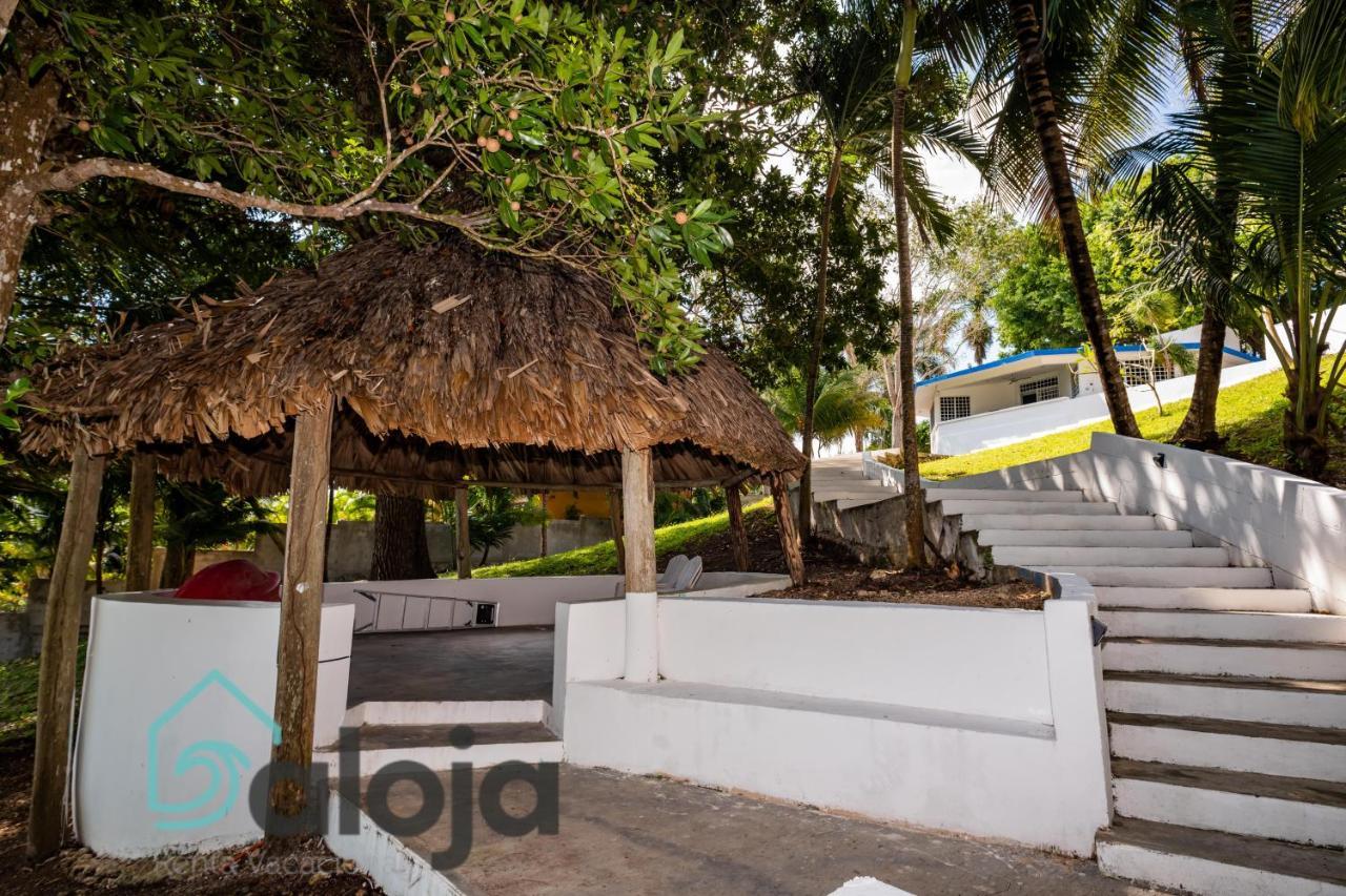 Villa Xtohil With Private Access To The Magic 7 Colors Lagoon バカラル エクステリア 写真